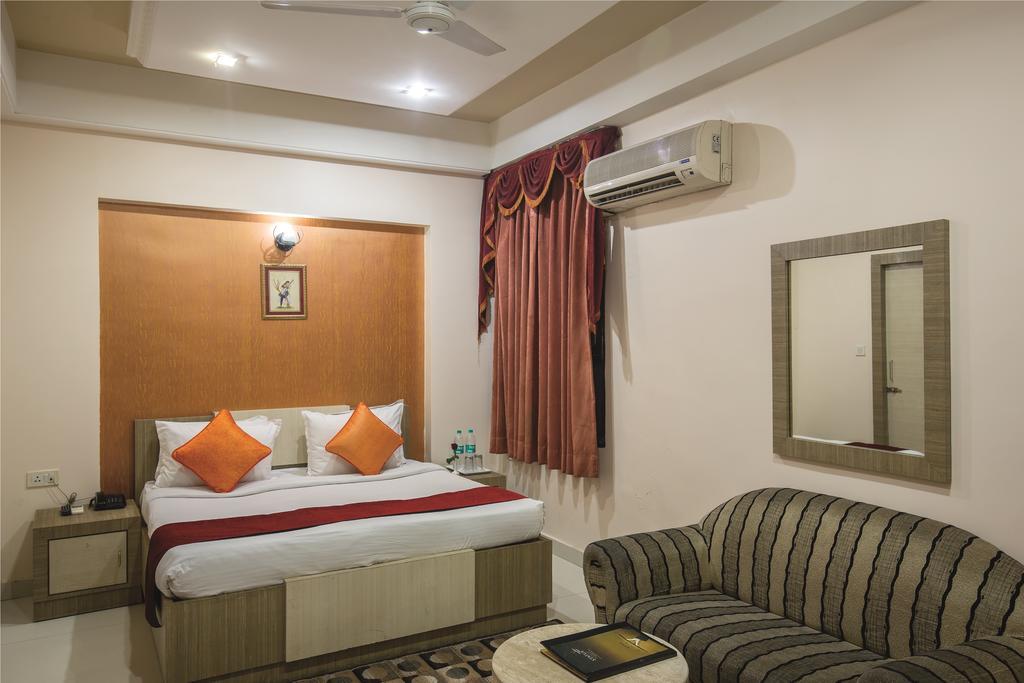 Hotel Embassy By Akupara Ajmer Bagian luar foto